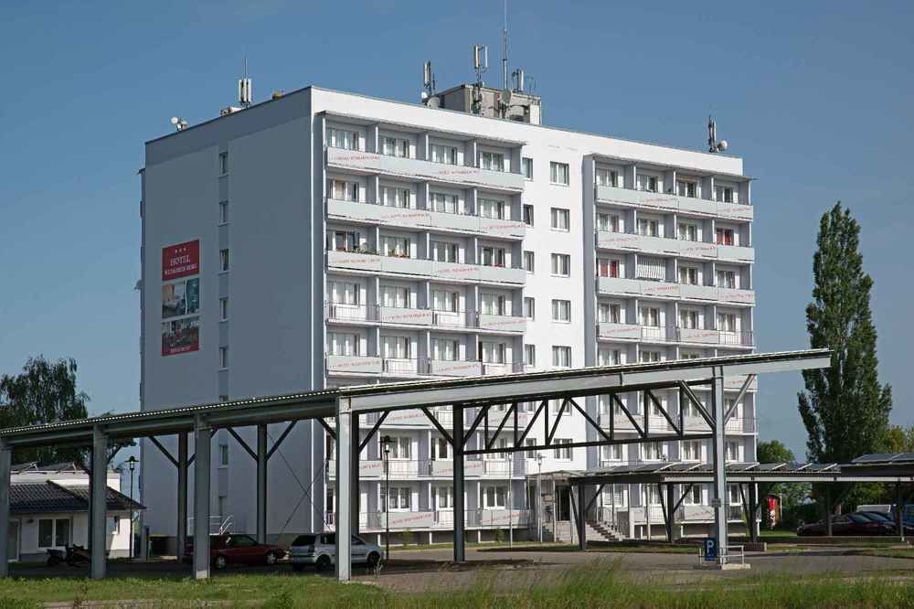 Hotel Weimarer Berg Apolda Exterior photo