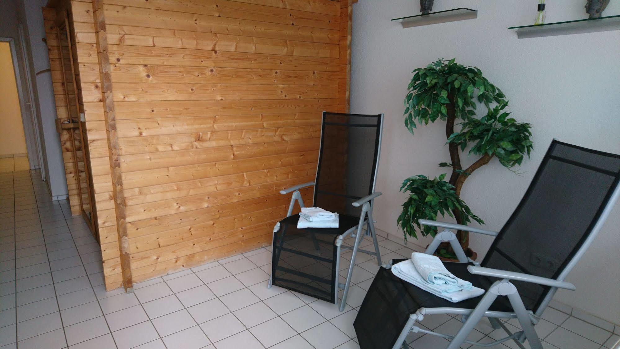 Hotel Weimarer Berg Apolda Exterior photo