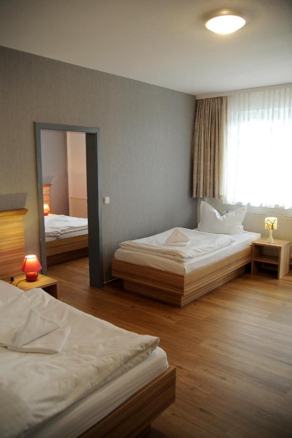 Hotel Weimarer Berg Apolda Exterior photo